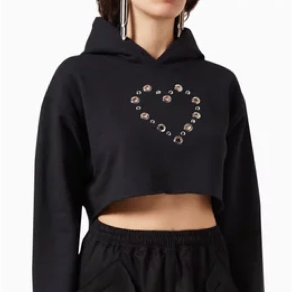 VICTORIA AND TOMAS BLACK HOODIE EYELET SPIKES HEART GOTH MEDIUM RET $250 EUC